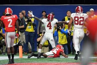 Jerry Jeudy Wins Biletnikoff Award Roll Bama