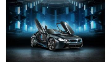 Green Car Journal Award Winners Include Bmw I8 Big Gas Truck