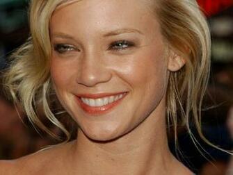 Amy Smart Wallpaper Menu