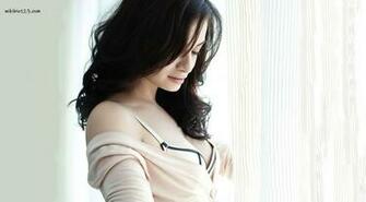 Dia Mirza Wiki Bio Age Figure Size Height HD Image Wallpaper