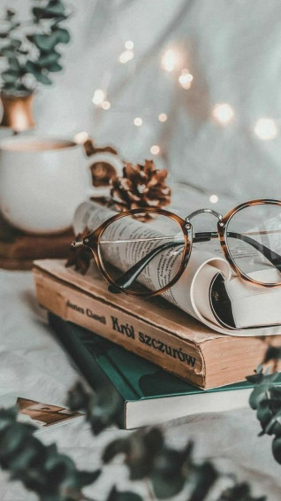 iPhone Wallpaper Christmas Book