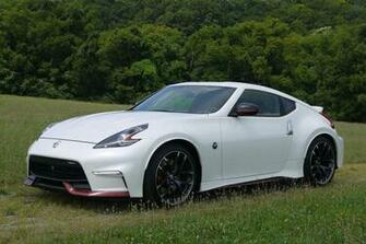 Nissan 370z Wallpaper