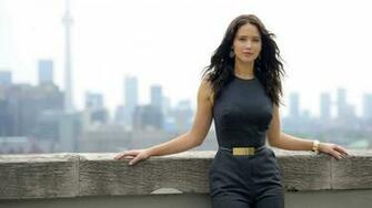 Jennifer Lawrence Hot HD Photos Wallpaper Image