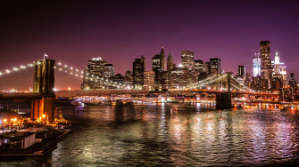 New York City United States Of America Night On The Brooklyn Bridge Wallpaper