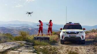 Land Rover Discovery Red Cross Emergency Response Vehicle