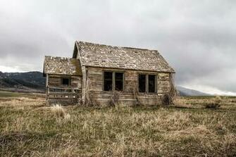 Farm House Image
