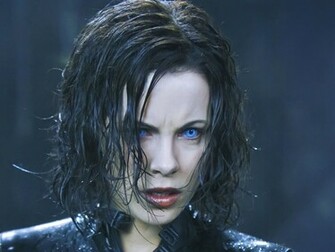 Kate Beckinsale HD Wallpaper