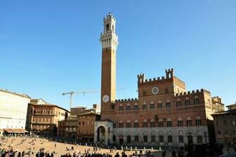 Siena Wallpaper