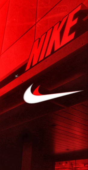 Michael Teasley On Spectrum Phone In Nike Wallpaper