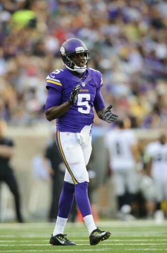 Teddy Bridgewater Of The Minnesota Vikings Looks