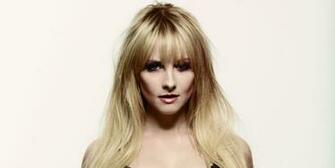 Melissa Rauch HD Wallpaper