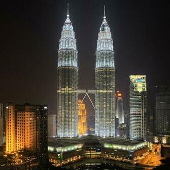 Petronas Towers Wallpaper