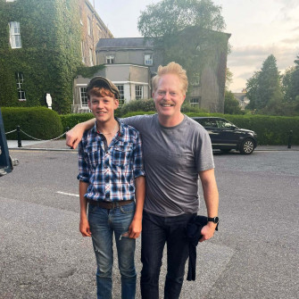 Jesse Tyler Ferguson X Wallpaper