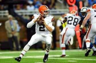 Detroit Mi Usa Cleveland Browns Quarterback Johnny Manziel