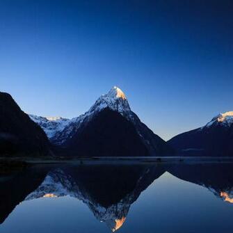 Milford Sound Wallpaper