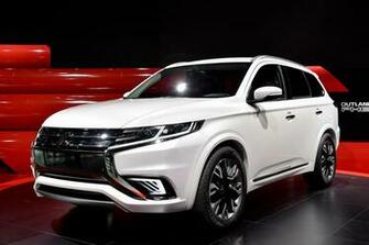 Mitsubishi Endeavor Pictures Information And Specs Auto