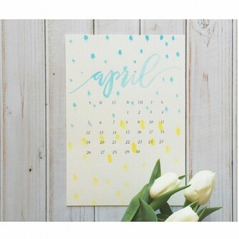 She Makes Stuff April Desktop Calendar Wallpaper