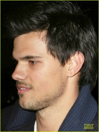 Related Pictures Taylor Lautner Shirt Off Car