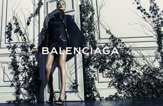 Smile Ad Campaign Balenciaga Spring Summer Daria