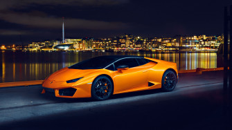 Lamborghini Huracan Lp580 Night Photoshoot 4k Wallpaper