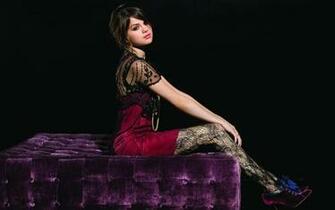 Selena Gomez Wallpaper HD