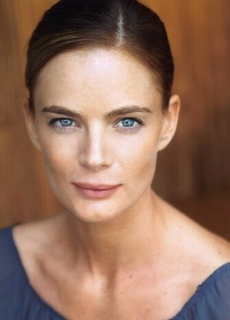 Gabrielle Anwar Wallpaper Gallery Image Wide Hot