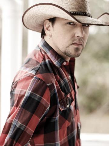 Aldean S Tractor Is On A Roll Sounds Like Nashville