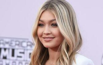 Gigi Hadid Beautiful HD Wallpaper