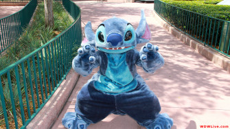 Stitch iPhone Wallpaper