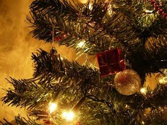 Christmas Tree Wallpaper Pc