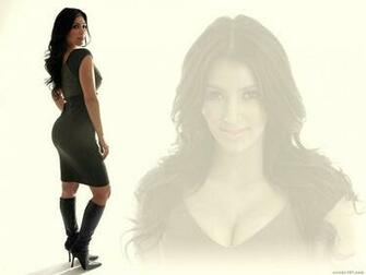 Kim Kardashian Wallpaper Image Hot Picture And Sexy Bikini Photo