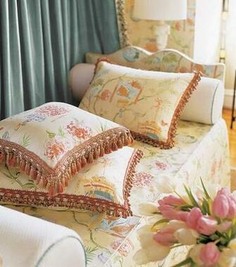 Thibaut Tea House Lanterns Wallpaper