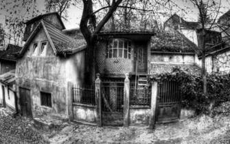 Wallpaper Old House HD Desktop Black And White