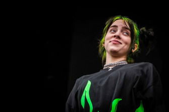 Billie Eilish Laptop Wallpaper