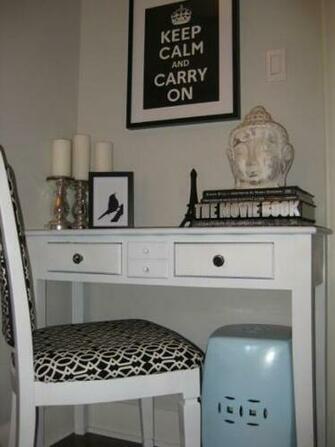Den Library Office Benjamin Moore Barren Plain Wallpaper