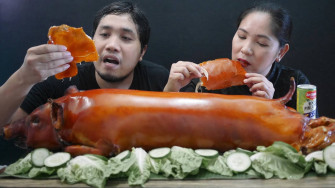 Lechon Mukbang 3fmqv8zashae8orz Wallpaper
