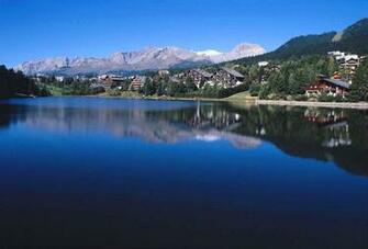 File Crans Montana Jpg Wikipedia The Encyclopedia