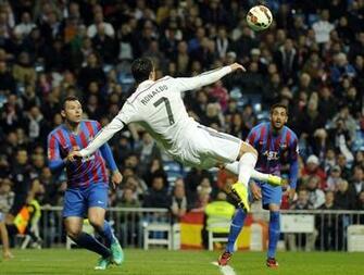 Real Madrid Levante All Set For The Clasico