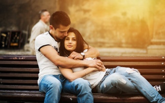 Lovely Romantic Couple Wallpaper