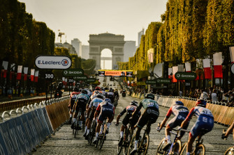 Sports Tours International On The Tour De France