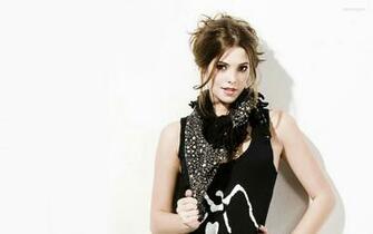 Ashley Greene HD Wallpaper