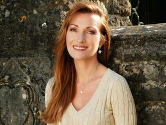 Jane Seymour Wallpaper