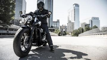Triumph Bonneville Bobber Black HD Wallpaper Iamabiker
