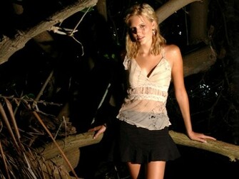 Maggie Grace HD Wallpaper Hot And Sexy Gallery