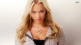 Laura Vandervoort Wallpaper Gotceleb