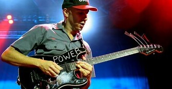 Tom Morello Wallpaper Image Pictures Becuo