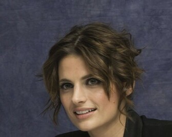Stana Katic Wallpaper Pictures