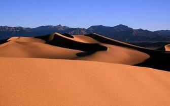 Sand Dunes Wallpaper
