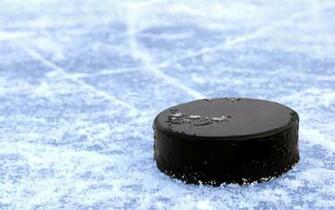 Hockey Puck Black Ice Wallpaper
