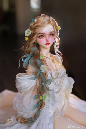 Doll Wallpaper